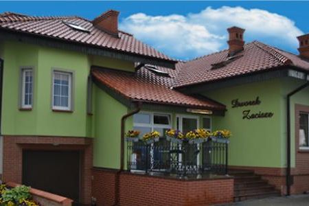 Dworek Zacisze Wrzesnia Luaran gambar
